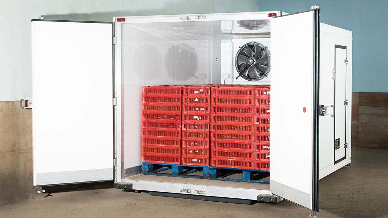 تصویری از یک اتاق یخچالی برند Gray Adams